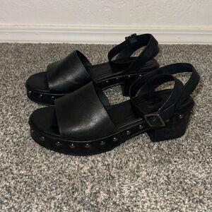 Seychelles Plaform Sandal